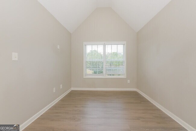 Building Photo - 4919 Wolfcreek View
