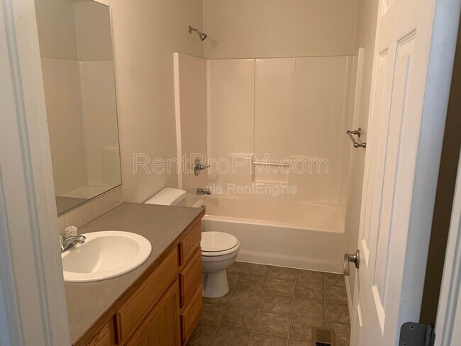Building Photo - 2615 Forecastle Dr