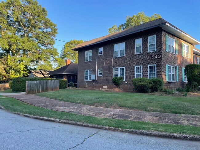 Building Photo - San Pedro Property