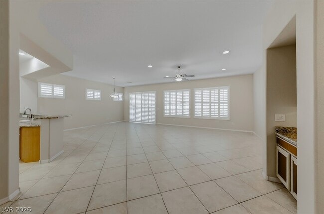 Building Photo - 2272 Merrimack Valley Ave