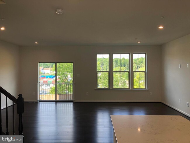 Building Photo - 2950 Timberneck Way