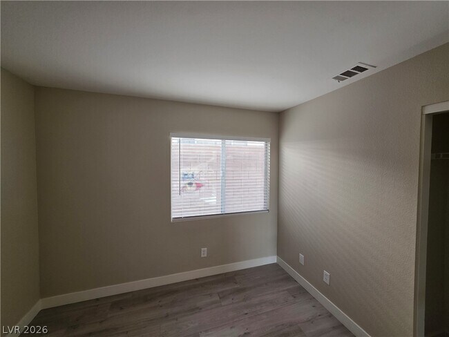 Building Photo - 626 Palmwood Ln