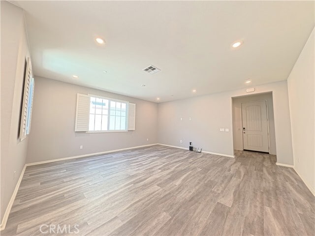 Building Photo - 5338 Mariner Ln