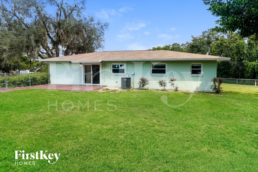 Building Photo - 315 Miami Ave