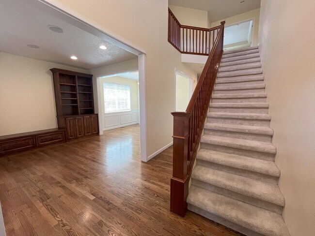 Building Photo - Elegant 5-Bedroom + Bonus Room Home with Modern Upgrades and Serene Outdoor Space