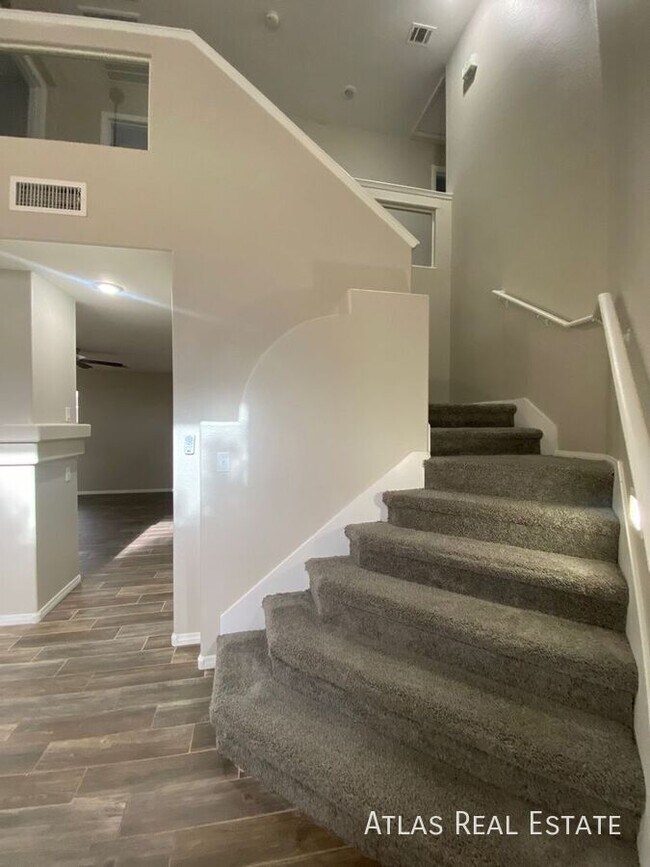 Building Photo - 6246 Apple Orchard Dr