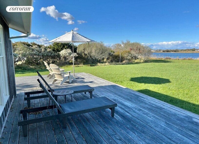 Building Photo - 1 Watersedge Dr