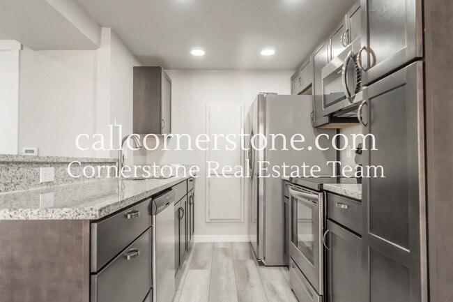 Building Photo - 4877 Bluestem Dr