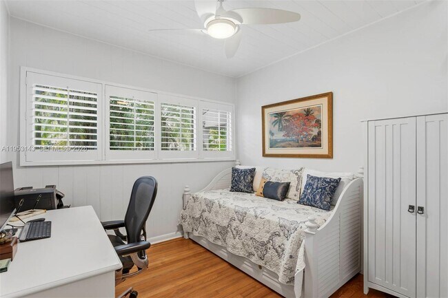 Building Photo - 7801 SW 58th Ave