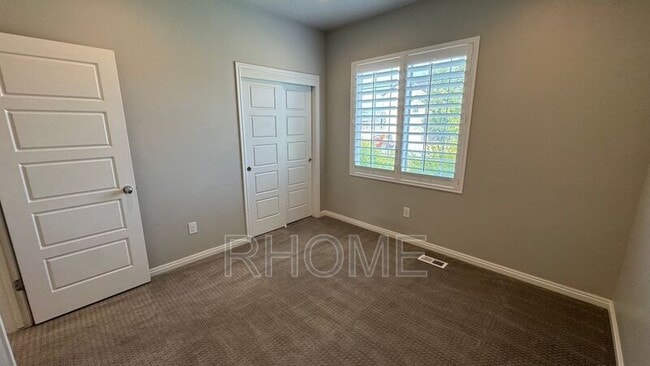 Building Photo - 13022 Sand Creek Dr