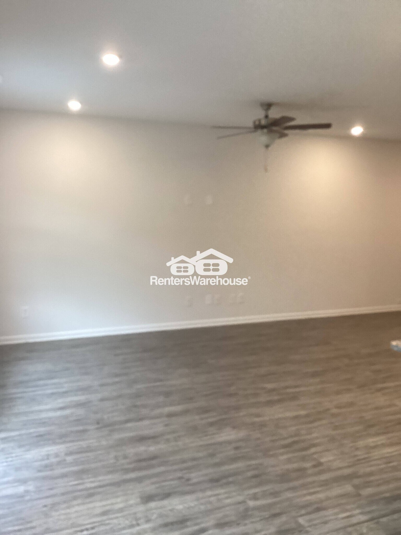 Building Photo - 1132 Chastain Dr
