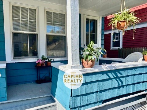 Building Photo - 25 W Rock Ave