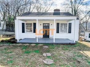 Building Photo - 10 Lowndes Ave