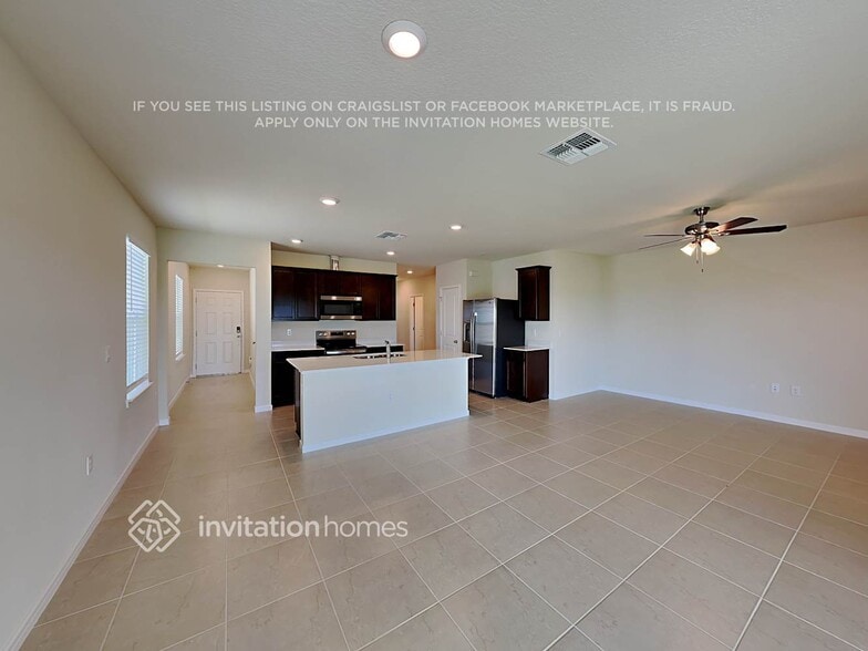 Building Photo - 7481 Catania Lp