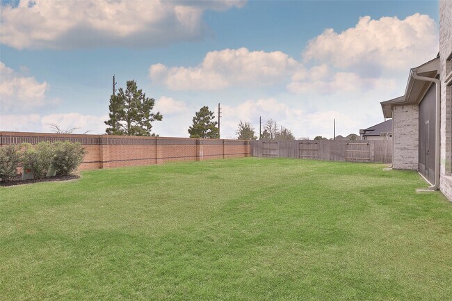 Building Photo - 24707 Celestial Lily Dr
