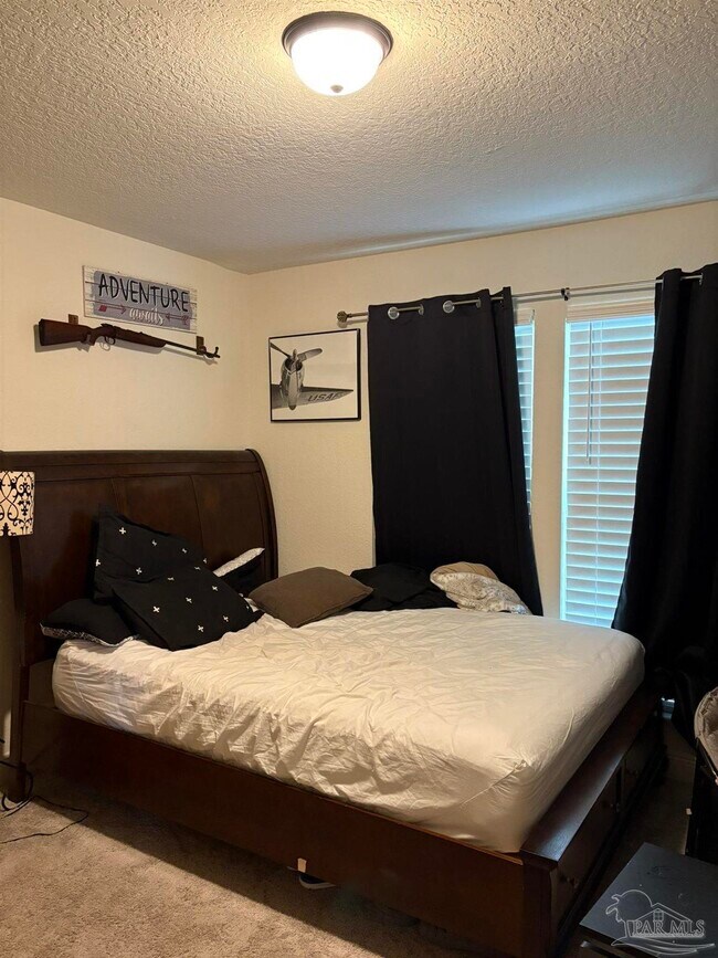 Building Photo - 6325 Red Pepper Dr