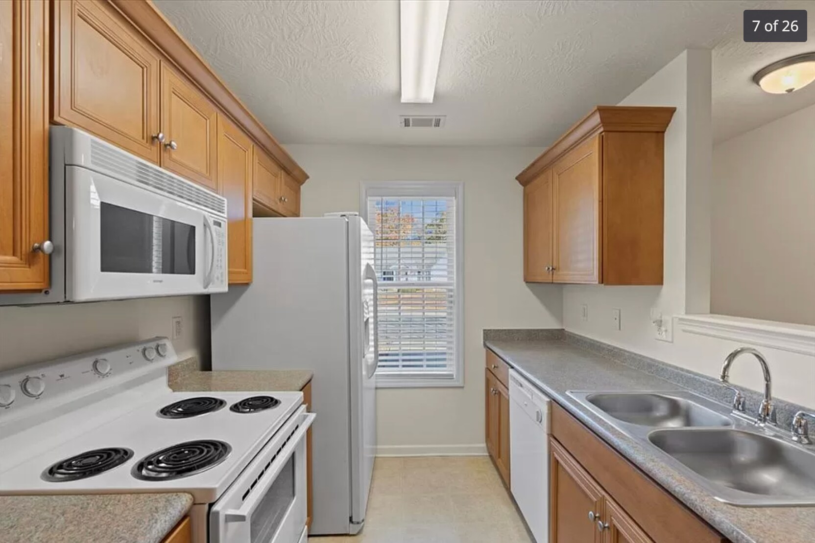 Building Photo - 604 Beretta Dr