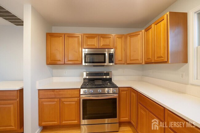 Building Photo - 268 NJ-36