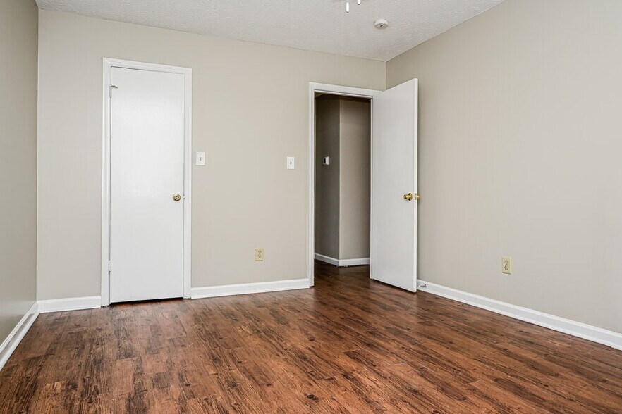 Building Photo - 1161 Salisbury Trail