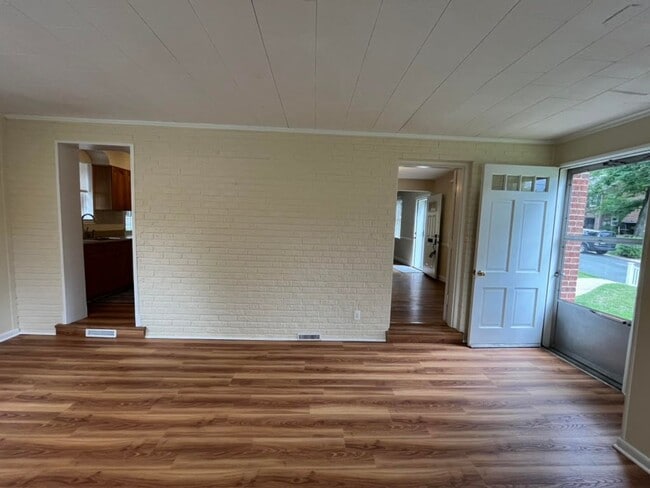 Building Photo - 4408 Glenridge St
