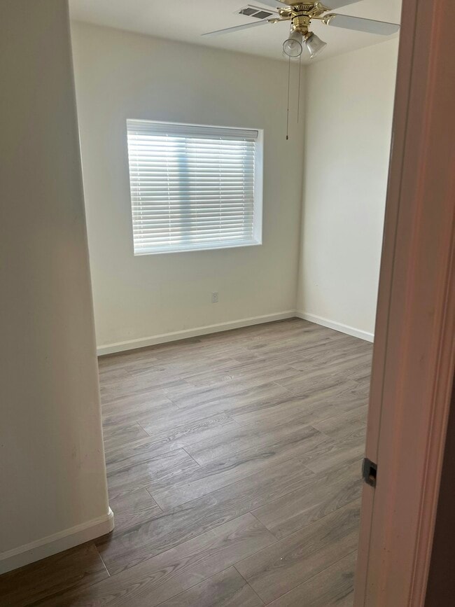 Building Photo - 437 Rian Noelle Ct