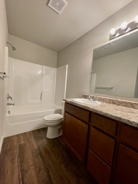 Building Photo - 870 S Jaybird Ln