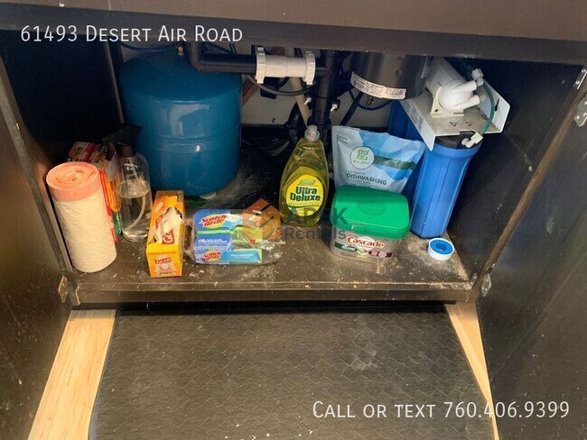 Building Photo - 61493 Desert Air Rd