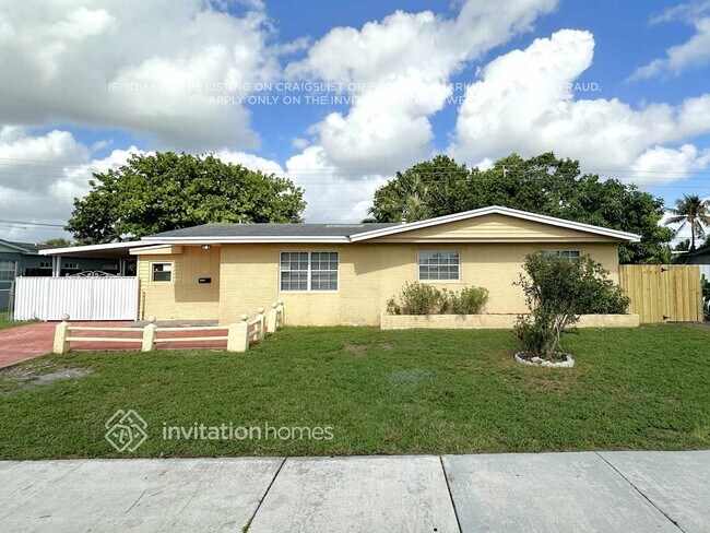 Building Photo - 1261 NW 202nd St