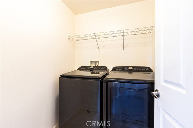 Building Photo - 12336 Hollyhock Dr