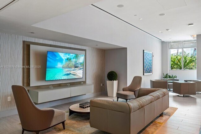 Building Photo - 3535 S Ocean Dr