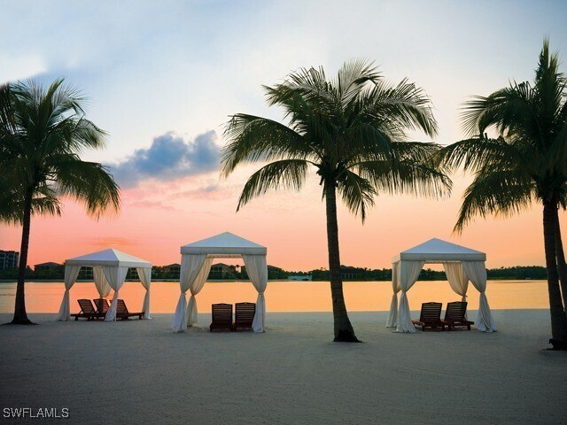 Building Photo - 10160 Bellavista Cir