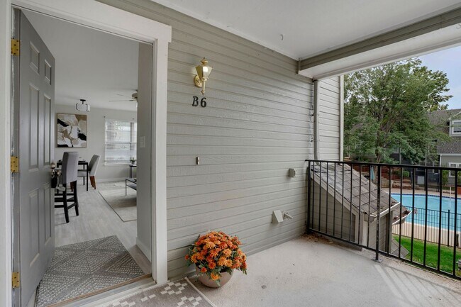 Building Photo - Charming 2 bed 1 bath Condo in Centennial!