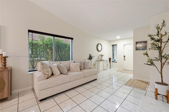Building Photo - 4216 Mahogany Ridge Dr