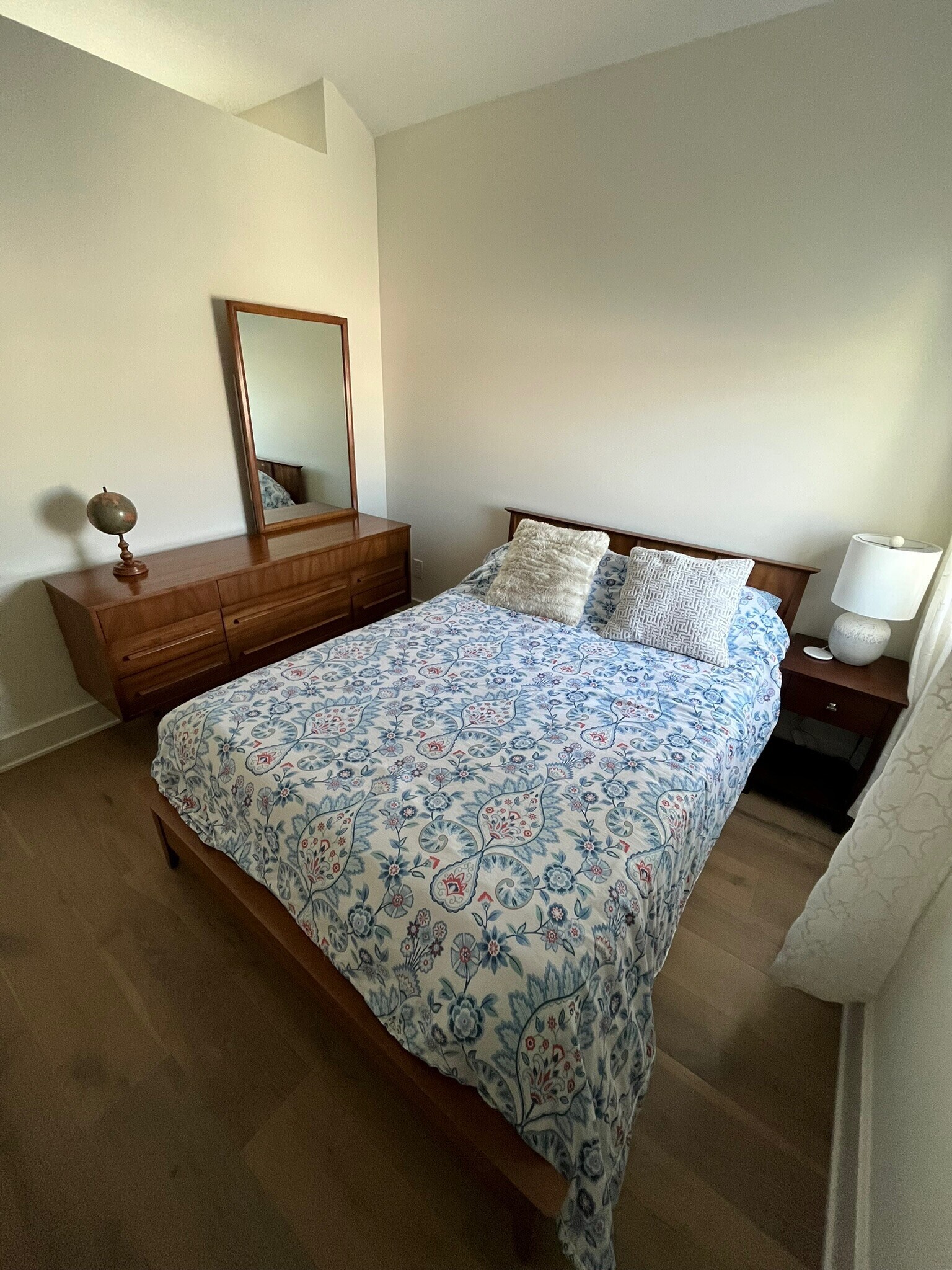 Building Photo - 1114 English Ave