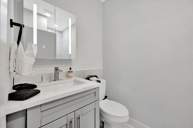 Building Photo - 4120 W North A St