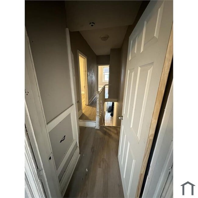 Building Photo - Newly Remodeled Home _ North Philadelphia