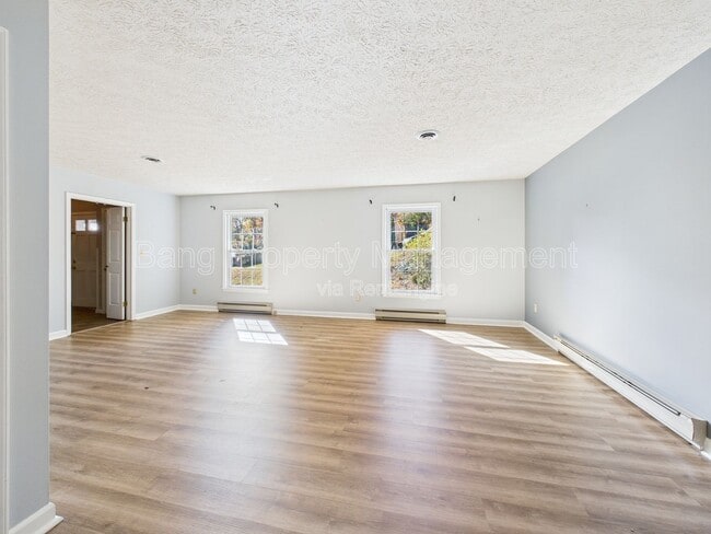 Building Photo - 1233 Pinehurst Rd