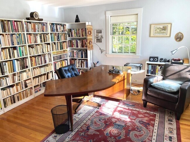 Building Photo - 6 Wyman Rd