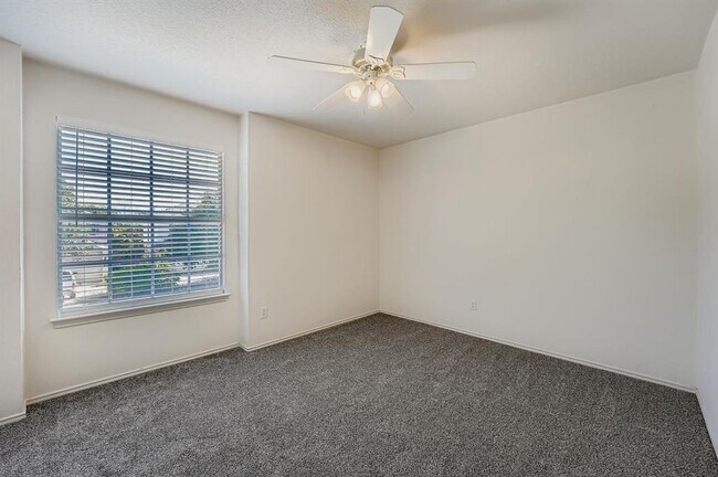 Building Photo - 3509 Texas Topaz Dr