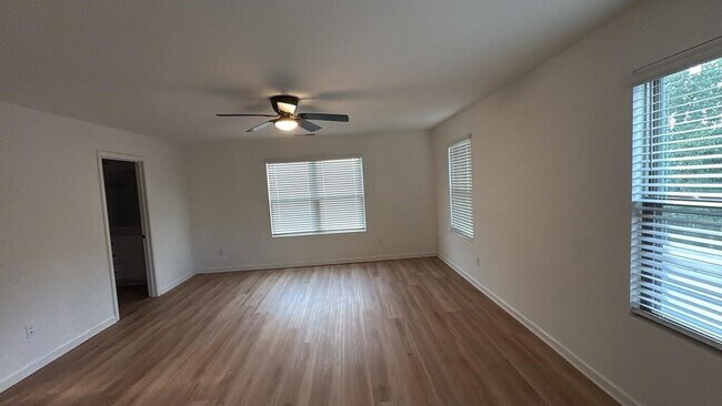 Building Photo - 5610 Flint Ln
