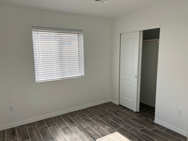 Building Photo - Fenced yard with gates. Ready for a new Occupant !! Three Bed, Two Bath