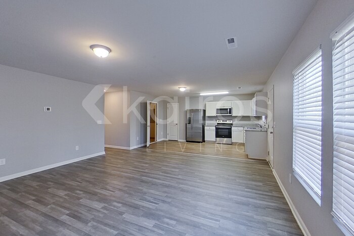 Building Photo - 3917 Miller Dr