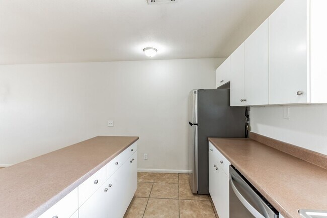 Building Photo - 32125 Sky Blue Water Trail