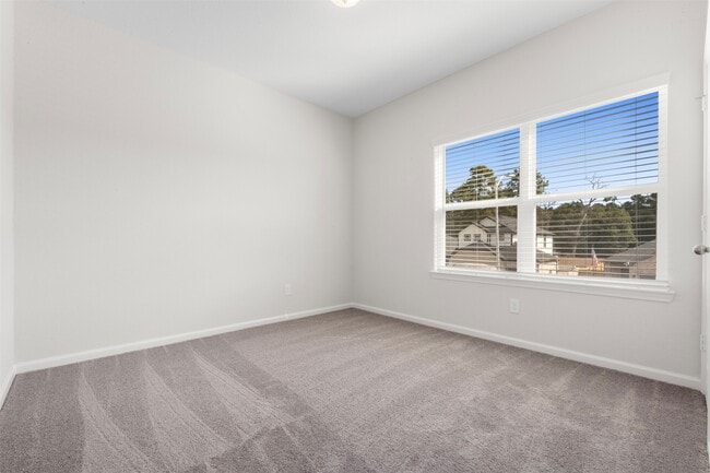 Building Photo - 27215 Mockingbird Ter Ln