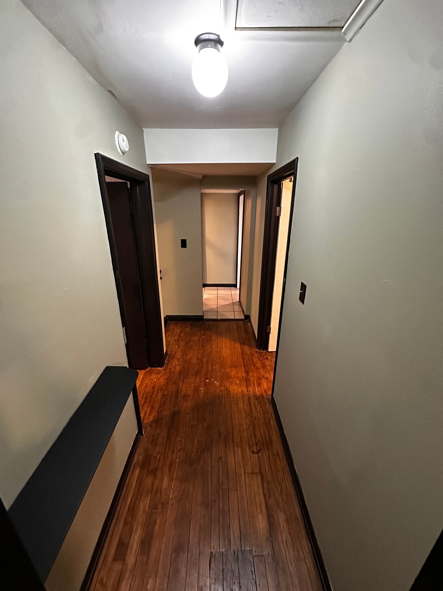 Building Photo - 2500 S Saginaw St