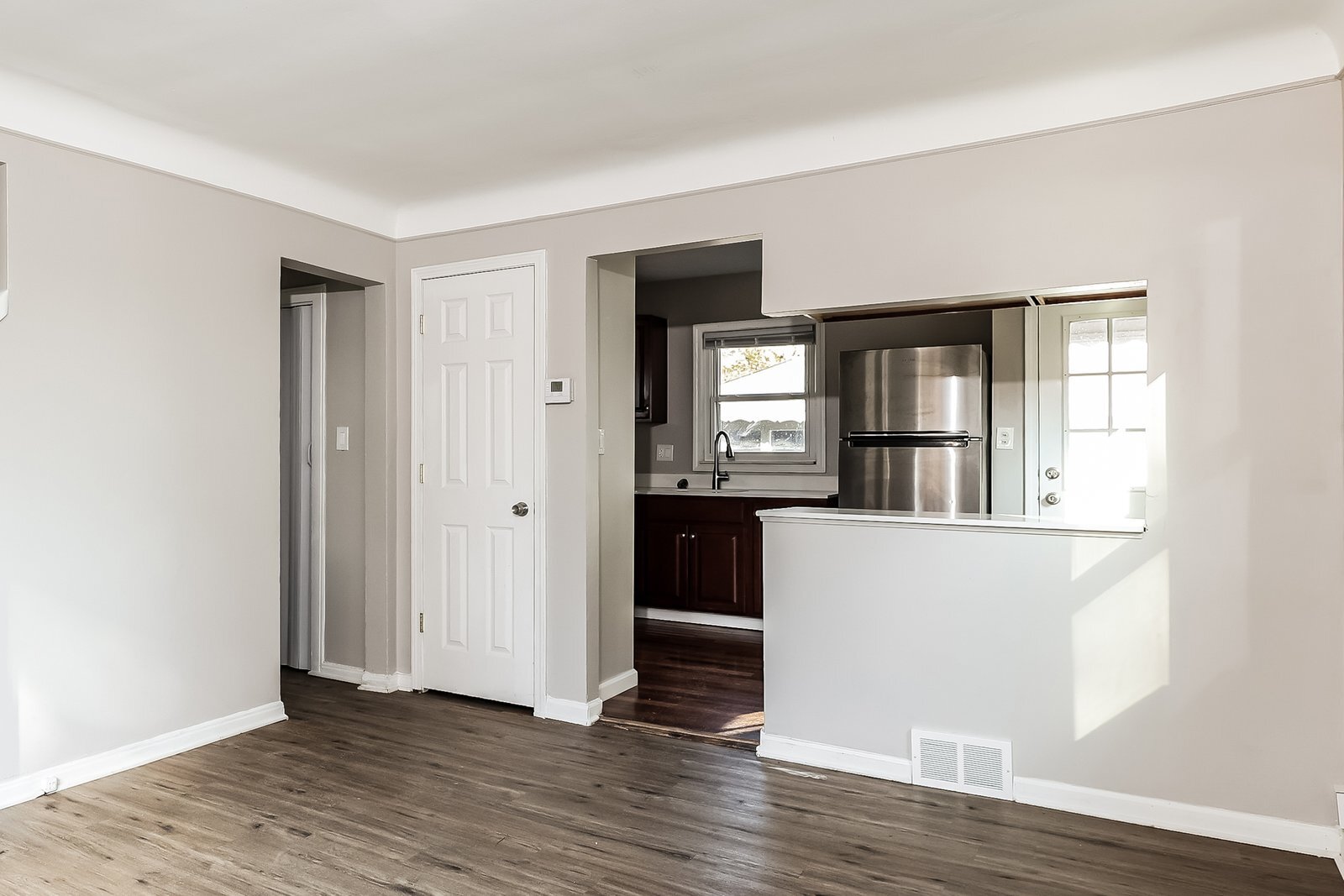 Building Photo - 2062 Champaign Rd