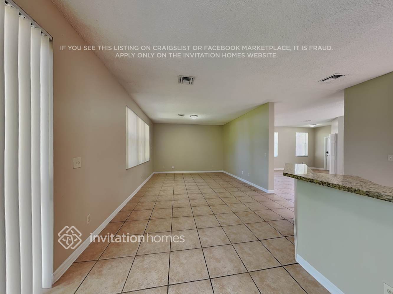 Building Photo - 10621 SW 14th Ct