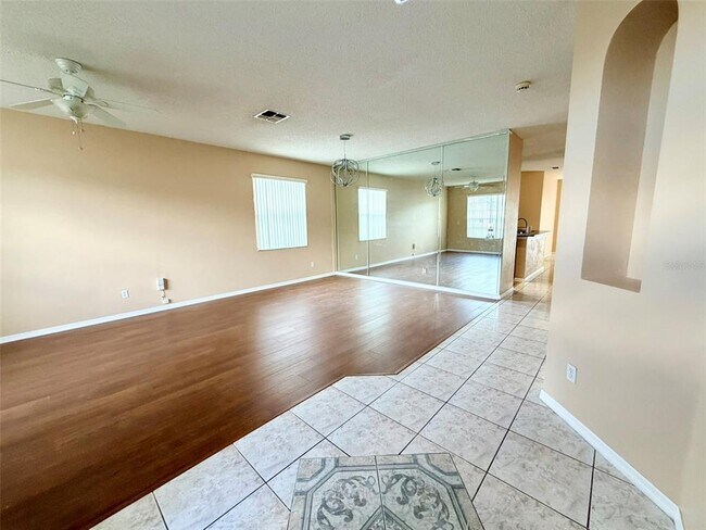 Building Photo - 847 Whispering Cypress Ln
