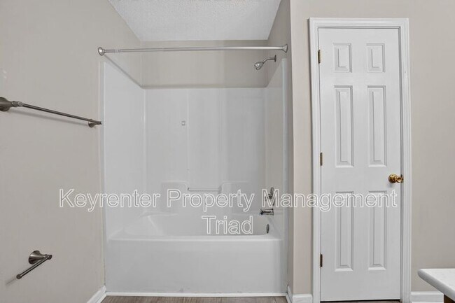 Building Photo - 4510 Camden Ridge Dr