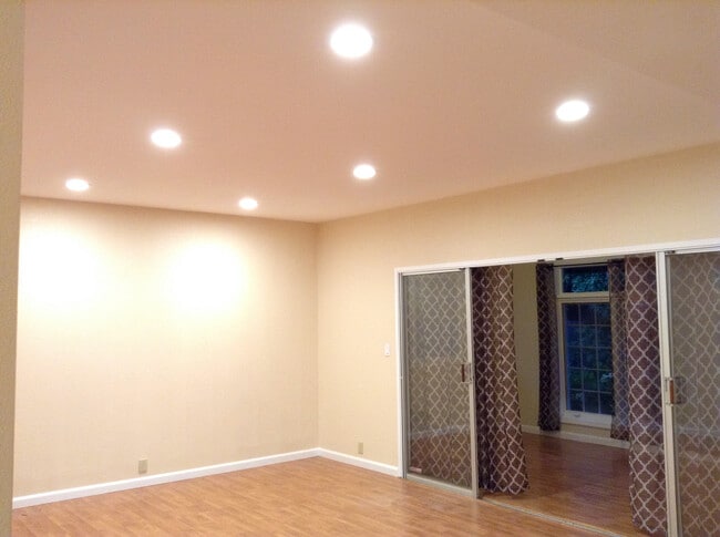 Building Photo - 7232 Kipu Pl